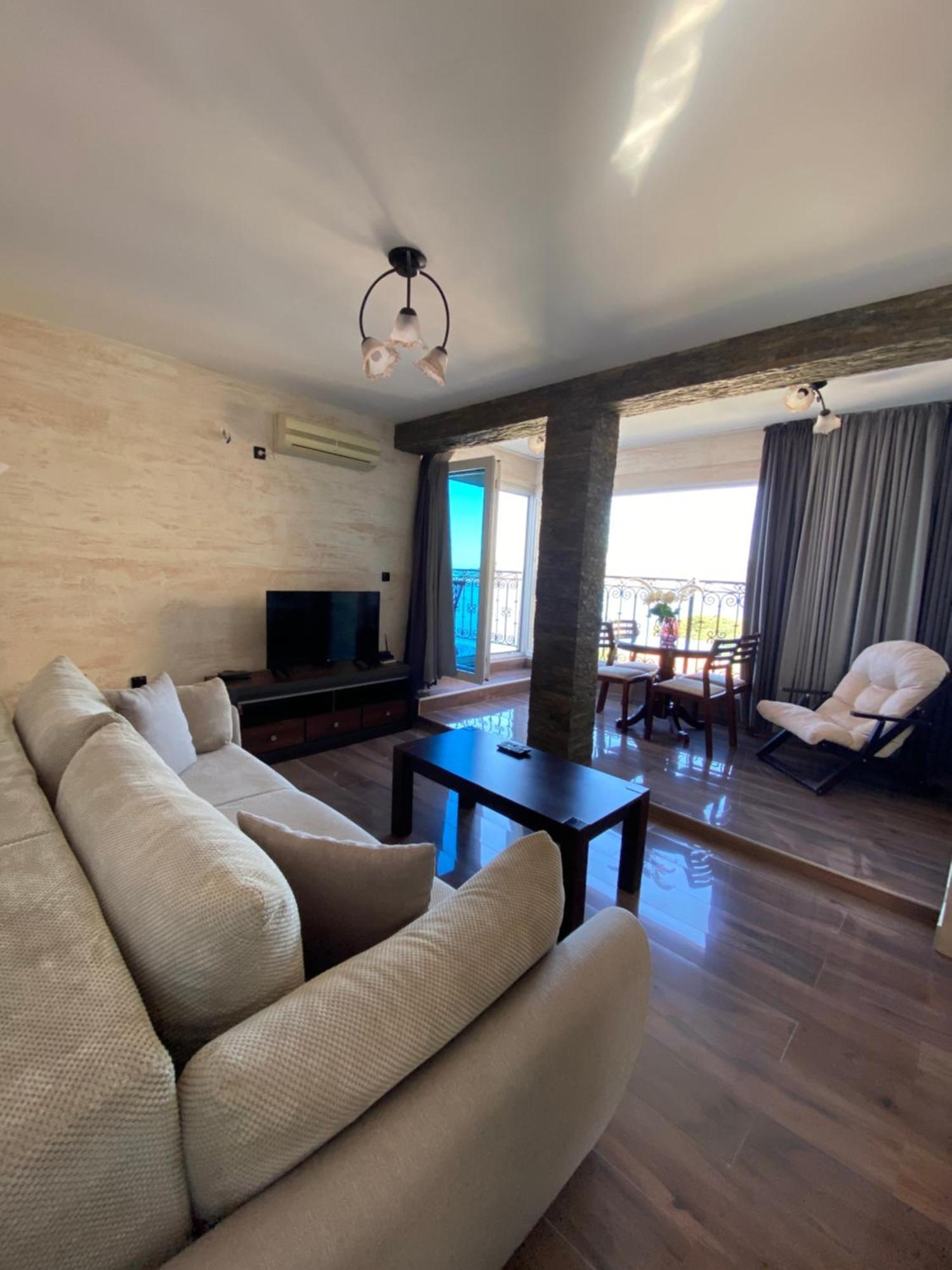 Apartment Dzaleta Свети-Стефан Экстерьер фото