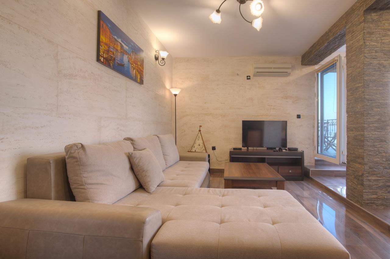 Apartment Dzaleta Свети-Стефан Экстерьер фото